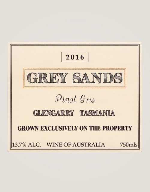 Large front label of Grey Sands 2016 Pinot Gris